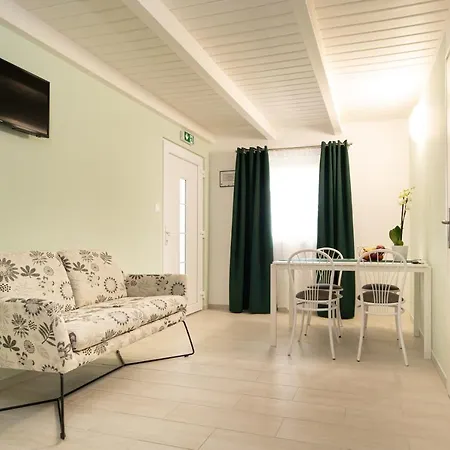 Lejlighed Topaz Apartmanhazak Balatongyörök