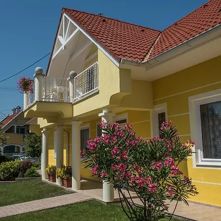 Lejlighed Topaz Apartmanhazak