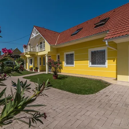 Lejlighed Topaz Apartmanhazak Balatongyörök