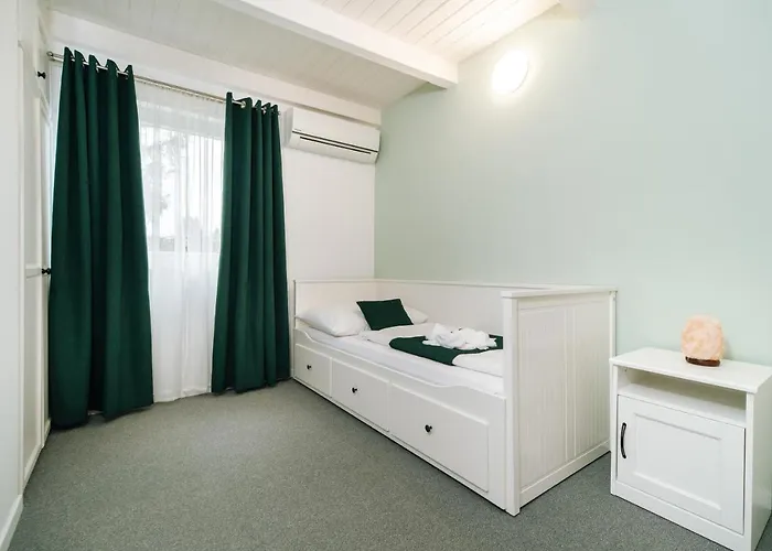 Topaz Apartmanhazak דירה *