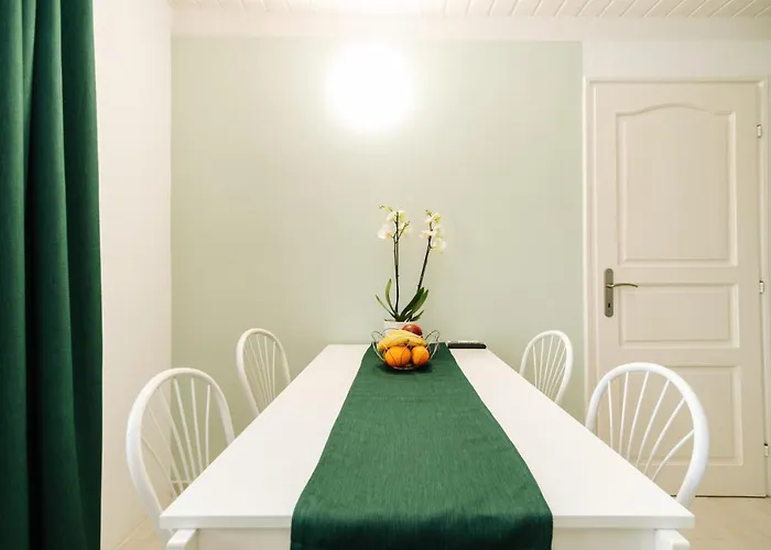 Topaz Apartmanhazak Balatongyörök