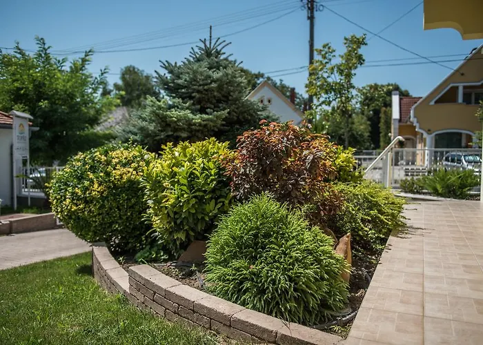 Appartement Topaz Apartmanhazak Balatongyörök